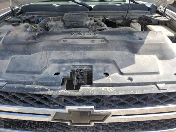 2011 Chevrolet Silverado 2500HD LT z VIN 1GC1KXC83BF109013, wystawiony jako Copart lot #68143465 z przebiegiem 161 921 mil mil oraz Szkoda całkowita • Salvage title. Historia ofert i sprzedaży dostępna na DreamBid. Obrazek 11.