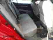 2019 Toyota Camry LE с VIN 4T1B11HK7KU278838, выставлен на аукционе IAAI как лот 41222519 с пробегом 49 582 миль миль и . История ставок и продаж доступна на DreamBid. Изображение 8.