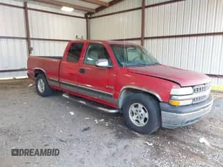 1999 Chevrolet Silverado 1500 LS z VIN 2GCEC19TXX1130981, wystawiony jako IAAI lot #42888331 z przebiegiem 253 278 mil mil oraz . Historia ofert i sprzedaży dostępna na DreamBid. Obrazek 1.