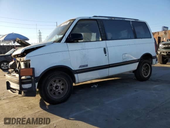 1990 Chevrolet Astro с VIN 1GNDM15Z4LB159994, выставлен на аукционе Copart как лот 79302264 с пробегом Не указан миль и Списание • Salvage title. История ставок и продаж доступна на DreamBid. Изображение 1.