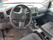 2005 Nissan Frontier SE z VIN 1N6AD06W45C442559, wystawiony jako Copart lot #53615895 z przebiegiem 136 822 mil mil oraz Czysty tytuł • Clean title. Historia ofert i sprzedaży dostępna na DreamBid. Obrazek 8.