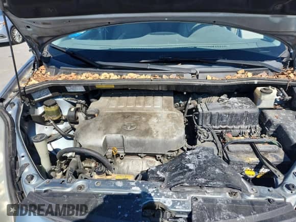 2010 Toyota Sienna CE z VIN 5TDKK4CC1AS339350, wystawiony jako Copart lot #82258545 z przebiegiem 170 742 mil mil oraz Czysty tytuł • Clean title. Historia ofert i sprzedaży dostępna na DreamBid. Obrazek 12.