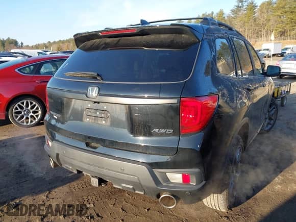 2022 Honda Passport EX-L with VIN 5FNYF8H5XNB020829, listed as a IAAI auction lot 41757349 with 20,456 mi miles and . Bid and sale history available at DreamBid. Image 16.