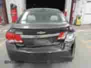 2015 Chevrolet Cruze Diesel z VIN 1G1P75SZ7F7215841, wystawiony jako IAAI lot #43261045 z przebiegiem 135 686 mil mil oraz . Historia ofert i sprzedaży dostępna na DreamBid. Obrazek 16.