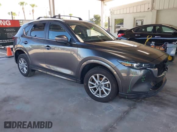 2024 Mazda CX-5 S Preferred z VIN JM3KFBCL7R0437961, wystawiony jako IAAI lot #43212608 z przebiegiem 25 623 mil mil oraz . Historia ofert i sprzedaży dostępna na DreamBid. Obrazek 1.