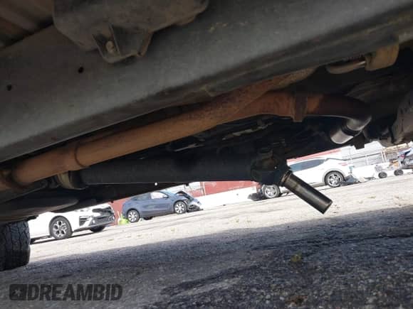 2018 Toyota Tacoma SR5 с VIN 3TMBZ5DN8JM015331, выставлен на аукционе IAAI как лот 42197079 с пробегом 84 035 миль миль и . История ставок и продаж доступна на DreamBid. Изображение 19.