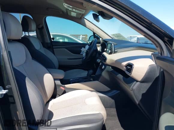 2019 Hyundai Santa Fe SE with VIN 5NMS23AD9KH136183, listed as a IAAI auction lot 43399476 with 128,859 mi miles and . Bid and sale history available at DreamBid. Image 5.
