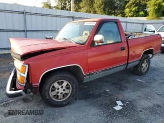 1993 Chevrolet Silverado 1500 with VIN 1GCDC14Z6PZ105090, listed as a Copart auction lot 68949825 with 271,877 mi miles and Salvage title. Bid and sale history available at DreamBid. Image 1.