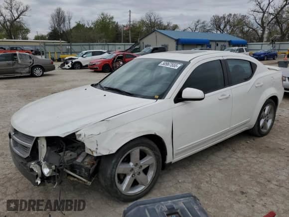 2008 Dodge Avenger R/T с VIN 1B3LC76M98N659198, выставлен на аукционе Copart как лот 50967555 с пробегом 143 975 миль миль и Списание • Salvage title. История ставок и продаж доступна на DreamBid. Изображение 1.
