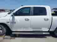 2018 Ram 1500 Big Horn z VIN 3C6RR7LT4JG123784, wystawiony jako IAAI lot #42780935 z przebiegiem 72 383 mil mil oraz . Historia ofert i sprzedaży dostępna na DreamBid. Obrazek 15.