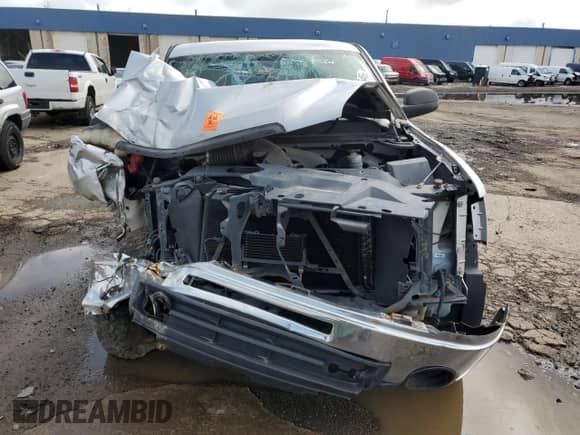 2011 GMC Sierra 1500 Work Truck z VIN 1GTN2TE06BZ199709, wystawiony jako Copart lot #55274545 z przebiegiem Nie podano mil oraz Czysty tytuł • Clean title. Historia ofert i sprzedaży dostępna na DreamBid. Obrazek 5.