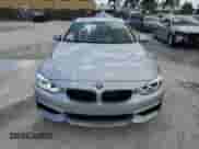 2015 BMW 4 Series 428i xDrive z VIN WBA4C9C50FG135562, wystawiony jako Copart lot #80879735 z przebiegiem 64 932 mil mil oraz Szkoda całkowita • Salvage title. Historia ofert i sprzedaży dostępna na DreamBid. Obrazek 5.