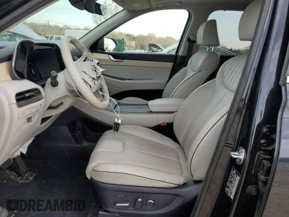 2023 Hyundai Palisade Limited с VIN KM8R5DGE2PU558321, выставлен на аукционе Copart как лот 50004294 с пробегом 21 299 миль миль и . История ставок и продаж доступна на DreamBid. Изображение 7.