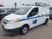 2017 Chevrolet City Express Cargo LS z VIN 3N63M0YN1HK692627, wystawiony jako IAAI lot #42042801 z przebiegiem 159 599 mil mil oraz . Historia ofert i sprzedaży dostępna na DreamBid. Obrazek 2.