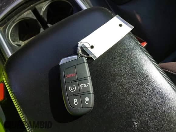 2016 Chrysler 300 Anniversary Edition с VIN 2C3CCARG7GH349399, выставлен на аукционе IAAI как лот 41484878 с пробегом 146 366 миль миль и . История ставок и продаж доступна на DreamBid. Изображение 11.