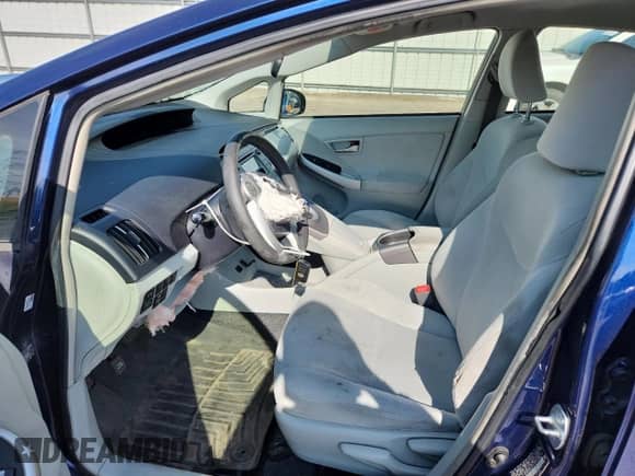 2012 Toyota Prius Three with VIN JTDKN3DU4C1503070, listed as a Copart auction lot 70491285 with 172,675 mi miles and Salvage title. Bid and sale history available at DreamBid. Image 7.