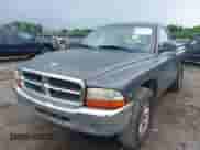 2003 Dodge Dakota с VIN 1D7FL46X43S190137, выставлен на аукционе IAAI как лот 42525471 с пробегом 130 773 миль миль и . История ставок и продаж доступна на DreamBid. Изображение 6.