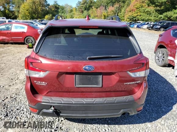 2020 Subaru Forester Premium с VIN JF2SKAJC6LH561862, выставлен на аукционе Copart как лот 84760315 с пробегом 28 586 миль миль и Списание • Salvage title. История ставок и продаж доступна на DreamBid. Изображение 6.