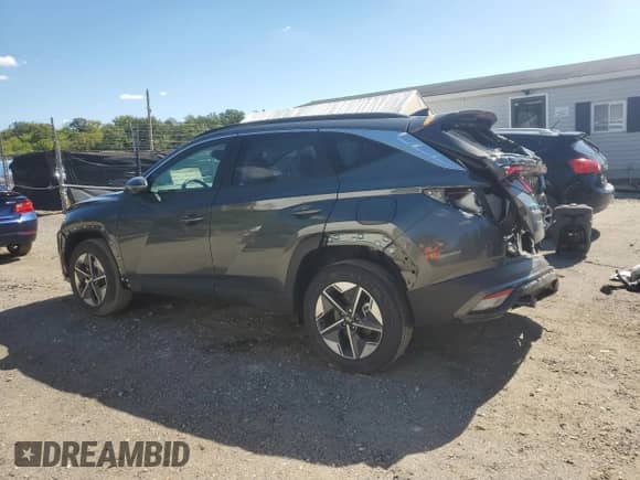 2025 Hyundai Tucson SEL Convenience with VIN KM8JCDD16SU311512, listed as a Copart auction lot 71427635 with 2,752 mi miles and Salvage title. Bid and sale history available at DreamBid. Image 2.