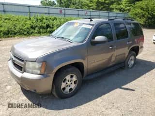 2011 Chevrolet Tahoe LS с VIN 1GNSKAE08BR249234, выставлен на аукционе Copart как лот 64894885 с пробегом 273 379 миль миль и Чистый • Clean title. История ставок и продаж доступна на DreamBid. Изображение 1.