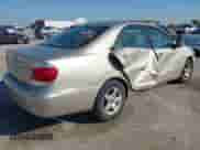 2006 Toyota Camry STD with VIN 4T1BE32K06U718266, listed as a IAAI auction lot 43250401 with 166,140 mi miles and . Bid and sale history available at DreamBid. Image 4.