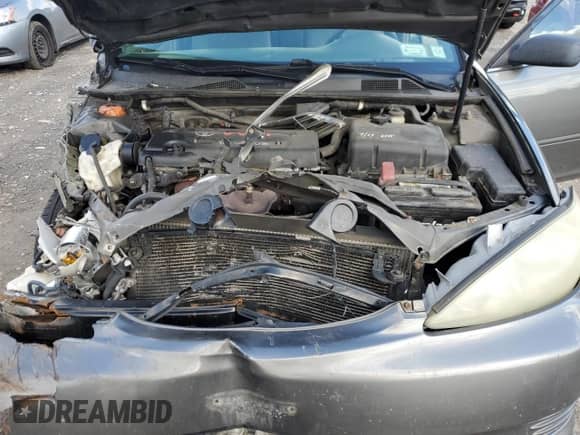 2005 Toyota Camry LE with VIN 4T1BE32K05U556010, listed as a Copart auction lot 82381835 with 210,797 mi miles and Salvage title. Bid and sale history available at DreamBid. Image 11.