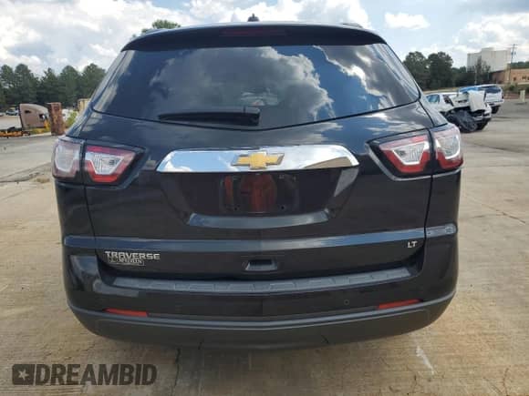 2017 Chevrolet Traverse LT z VIN 1GNKRGKDXHJ342947, wystawiony jako Copart lot #81502765 z przebiegiem 186 807 mil mil oraz Czysty tytuł • Clean title. Historia ofert i sprzedaży dostępna na DreamBid. Obrazek 6.