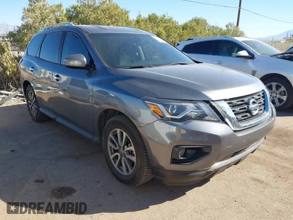 2015 Nissan Pathfinder S with VIN 5N1AR2MM3FC637499, listed as a IAAI auction lot 41627407 with 184,127 mi miles and . Bid and sale history available at DreamBid. Image 1.