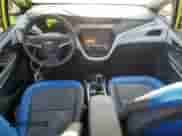 2019 Chevrolet Bolt EV LT z VIN 1G1FY6S04K4135991, wystawiony jako Copart lot #65533043 z przebiegiem 39 161 mil mil oraz . Historia ofert i sprzedaży dostępna na DreamBid. Obrazek 8.