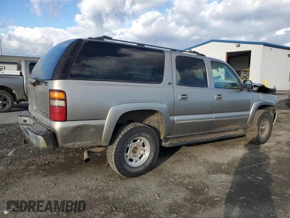 2002 Chevrolet Suburban LT с VIN 1GNGK26U12R248150, выставлен на аукционе Copart как лот 47822975 с пробегом Не указан миль и Списание • Salvage title. История ставок и продаж доступна на DreamBid. Изображение 3.