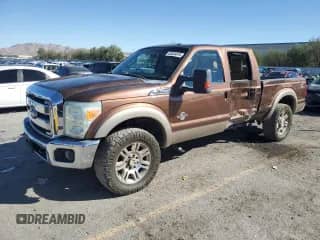 2011 Ford F-250 XL with VIN 1FT7W2BT2BEB37883, listed as a Copart auction lot 85384015 with 127,545 mi miles and Salvage title. Bid and sale history available at DreamBid. Image 1.