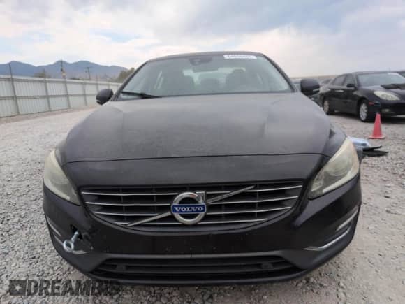 2015 Volvo S60 с VIN YV126MFD1F1318621, выставлен на аукционе Copart как лот 64658465 с пробегом 133 092 миль миль и Чистый • Clean title. История ставок и продаж доступна на DreamBid. Изображение 5.
