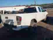 2016 Toyota Tacoma SR5 с VIN 5TFSZ5AN3GX002557, выставлен на аукционе IAAI как лот 41759773 с пробегом 173 083 миль миль и . История ставок и продаж доступна на DreamBid. Изображение 4.