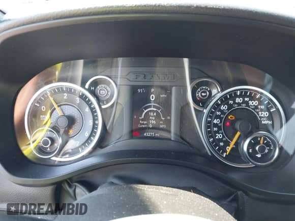 2022 Ram 1500 Big Horn with VIN 1C6RRFBG0NN287478, listed as a IAAI auction lot 42247112 with 43,275 mi miles and . Bid and sale history available at DreamBid. Image 7.