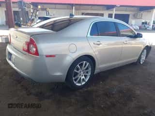 2012 Chevrolet Malibu LTZ 1LZ z VIN 1G1ZE5E06CF214418, wystawiony jako IAAI lot #43450311 z przebiegiem 177 772 mil mil oraz . Historia ofert i sprzedaży dostępna na DreamBid. Obrazek 4.