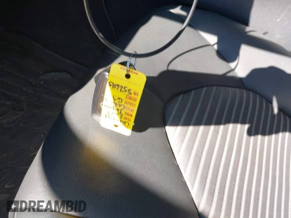 2021 Toyota Camry SE z VIN 4T1T11AK6MU552645, wystawiony jako IAAI lot #43331358 z przebiegiem 33 970 mil mil oraz . Historia ofert i sprzedaży dostępna na DreamBid. Obrazek 11.