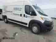 2024 Ram ProMaster Cargo Tradesman z VIN 3C6LRVDG2RE102161, wystawiony jako Copart lot #60659895 z przebiegiem 32 041 mil mil oraz Szkoda całkowita • Salvage title. Historia ofert i sprzedaży dostępna na DreamBid. Obrazek 4.