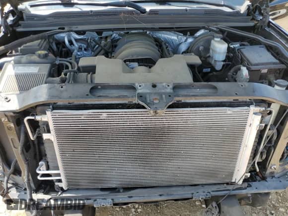 2017 Chevrolet Tahoe Premier z VIN 1GNSKCKC1HR193866, wystawiony jako Copart lot #66292355 z przebiegiem 181 256 mil mil oraz Szkoda całkowita • Salvage title. Historia ofert i sprzedaży dostępna na DreamBid. Obrazek 12.