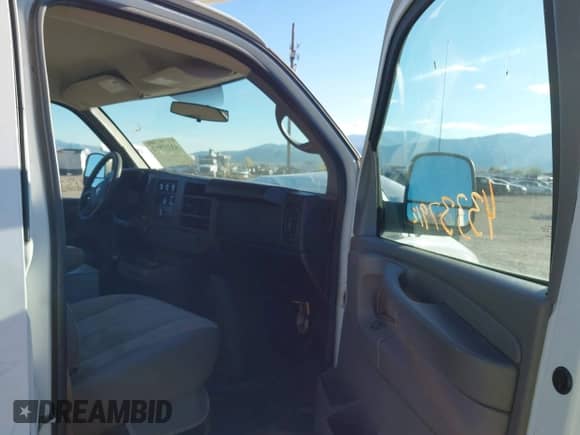 2012 Chevrolet Express Cargo с VIN 1GCSHAF44C1153173, выставлен на аукционе IAAI как лот 43337912 с пробегом 126 781 миль миль и . История ставок и продаж доступна на DreamBid. Изображение 5.