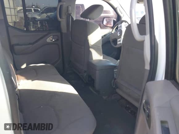 2016 Nissan Frontier S z VIN 1N6AD0ER6GN722020, wystawiony jako IAAI lot #41584664 z przebiegiem 274 730 mil mil oraz . Historia ofert i sprzedaży dostępna na DreamBid. Obrazek 8.