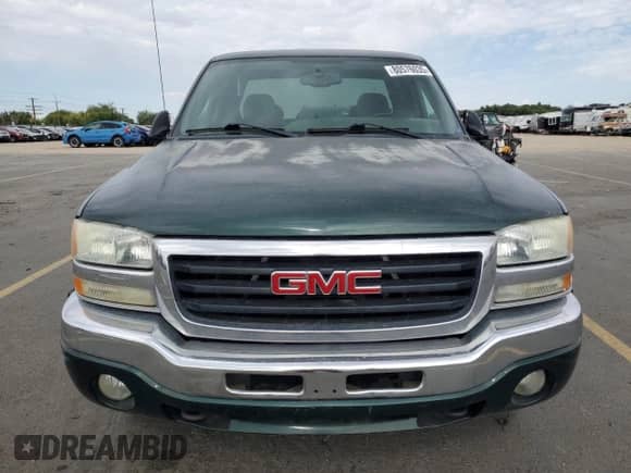 2004 GMC Sierra 1500 SLE z VIN 2GTEK19T541150960, wystawiony jako Copart lot #80576035 z przebiegiem 161 896 mil mil oraz Czysty tytuł • Clean title. Historia ofert i sprzedaży dostępna na DreamBid. Obrazek 5.
