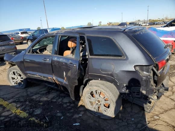 2014 Jeep Grand Cherokee SRT-8 с VIN 1C4RJFDJ1EC535158, выставлен на аукционе Copart как лот 86093055 с пробегом Не указан миль и Списание • Salvage title. История ставок и продаж доступна на DreamBid. Изображение 2.