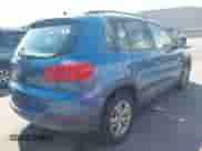 2017 Volkswagen Tiguan S с VIN WVGBV7AX7HK011930, выставлен на аукционе IAAI как лот 43126655 с пробегом 136 909 миль миль и . История ставок и продаж доступна на DreamBid. Изображение 4.