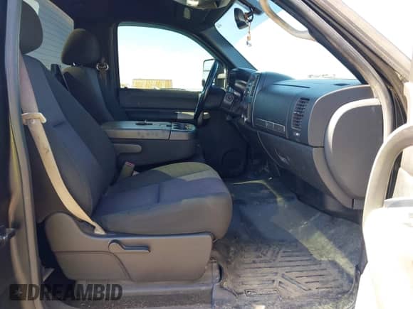 2007 Chevrolet Silverado 2500HD 1LT с VIN 1GCHK24677E536173, выставлен на аукционе IAAI как лот 43421262 с пробегом 150 698 миль миль и . История ставок и продаж доступна на DreamBid. Изображение 5.