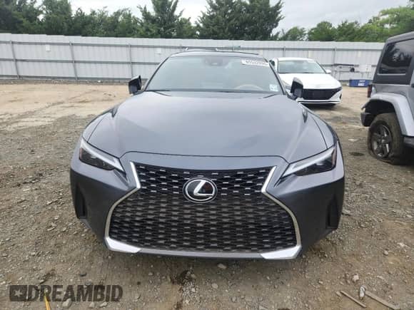 2021 Lexus IS 300 z VIN JTHC81F2XM5047158, wystawiony jako Copart lot #65532895 z przebiegiem 62 670 mil mil oraz Szkoda całkowita • Salvage title. Historia ofert i sprzedaży dostępna na DreamBid. Obrazek 5.