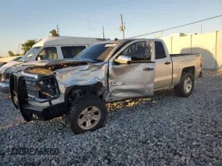2014 Chevrolet Silverado 1500 LT with VIN 3GCUKREC5EG438258, listed as a Copart auction lot 82444895 with 166,217 mi miles and Clean title. Bid and sale history available at DreamBid. Image 1.