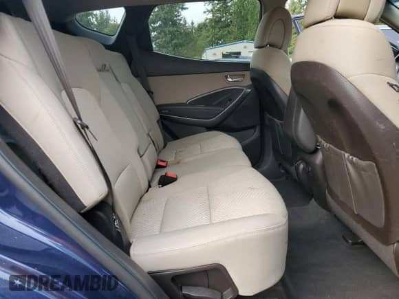 2018 Hyundai Santa Fe 2.4L с VIN 5XYZTDLB4JG571442, выставлен на аукционе Copart как лот 85310915 с пробегом 129 159 миль миль и Списание • Salvage title. История ставок и продаж доступна на DreamBid. Изображение 11.
