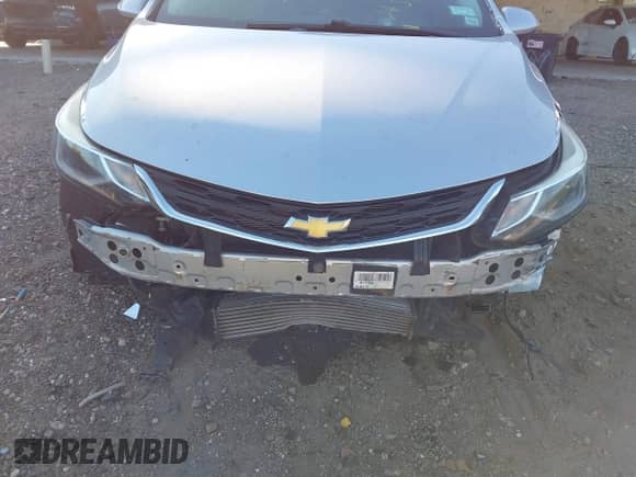 2018 Chevrolet Cruze LT with VIN 1G1BE5SM8J7171572, listed as a IAAI auction lot 43353283 with 104,514 mi miles and . Bid and sale history available at DreamBid. Image 6.