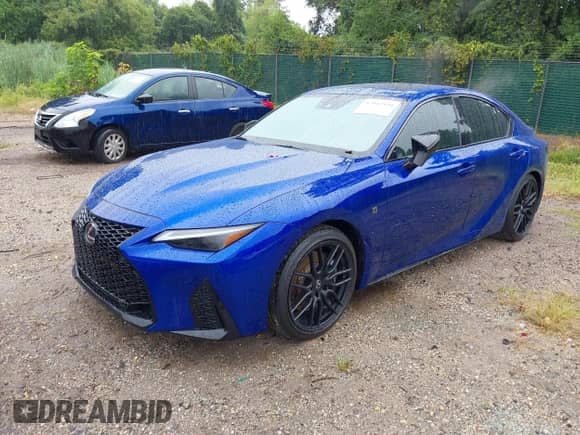 2024 Lexus IS 500 F Sport Performance z VIN JTHAP1D21R5006406, wystawiony jako IAAI lot #42942550 z przebiegiem 8 675 mil mil oraz . Historia ofert i sprzedaży dostępna na DreamBid. Obrazek 2.