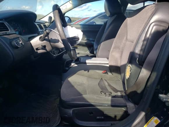 2013 Chevrolet Impala Police with VIN 2G1WD5E38D1247154, listed as a Copart auction lot 84818634 with 127,895 mi miles and Salvage title. Bid and sale history available at DreamBid. Image 7.